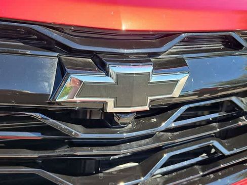 Used 2026 Chevrolet Equinox RS w/ Convenience Package III image 11