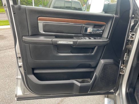 Used 2015 RAM 2500 Laramie w/ Protection Group image 23