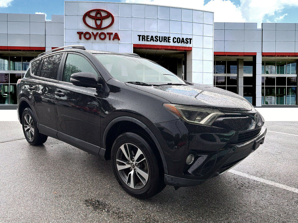 Used 2018 Toyota RAV4 XLE w/ Plus Extra Value Package FWD image 1