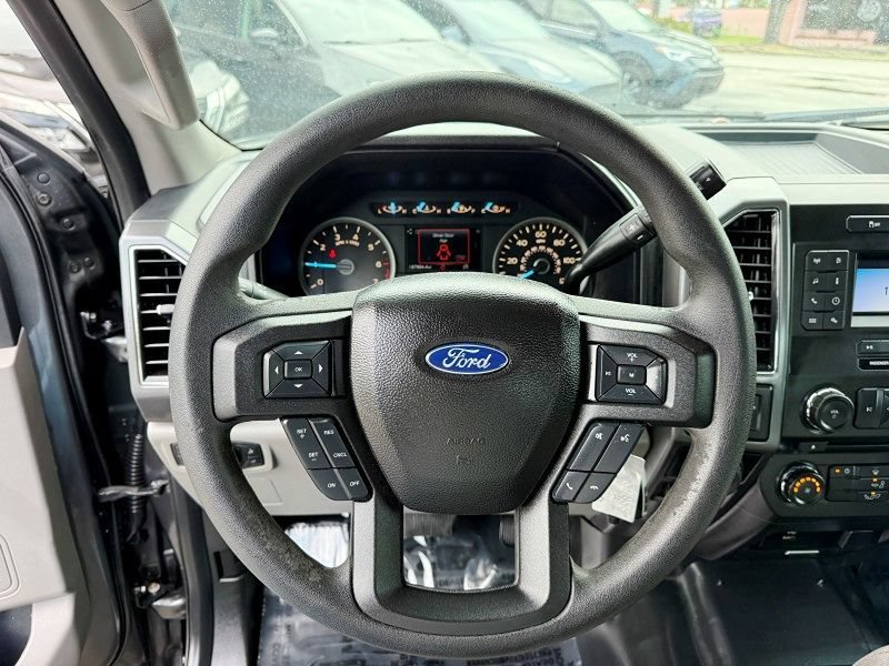 Used 2018 Ford F150 XLT w/ Trailer Tow Package RWD image 19