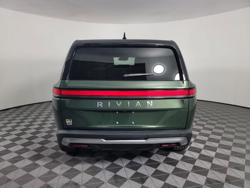 Used 2024 Rivian R1S Adventure image 4