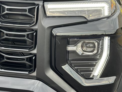 New 2026 GMC Canyon Elevation w/ Convenience Package AWD/4WD image 6