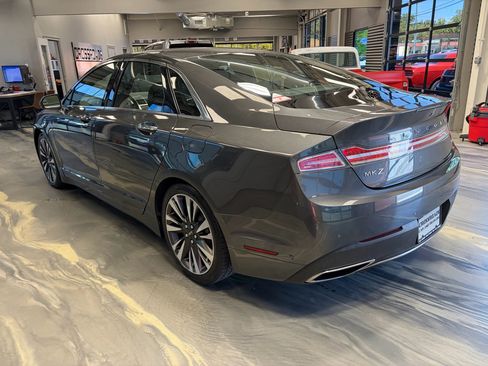Used 2019 Lincoln MKZ Reserve FWD image 39