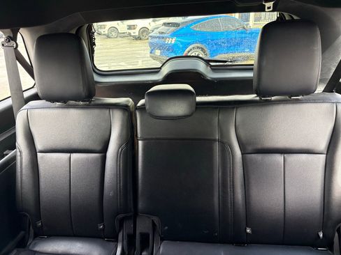 Used 2020 Ford Expedition Max XLT w/ Equipment Group 202A RWD image 14