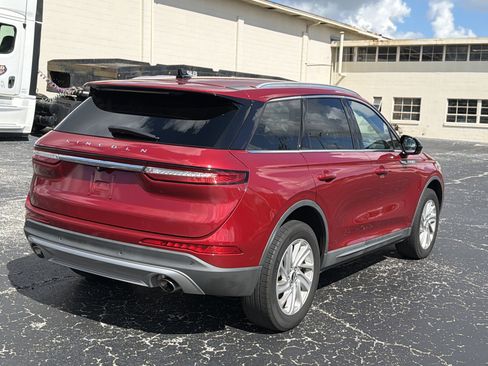 Used 2022 Lincoln Corsair FWD image 3