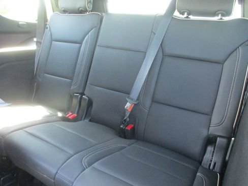 Used 2023 GMC Yukon SLT w/ Max Trailering Package image 23