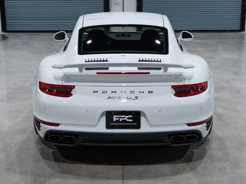 Used 2017 Porsche 911 Turbo S image 5