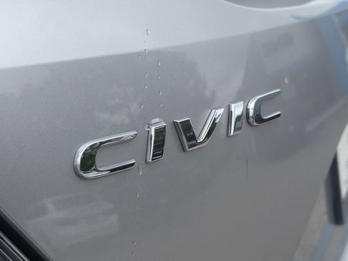 Used 2021 Honda Civic EX image 10