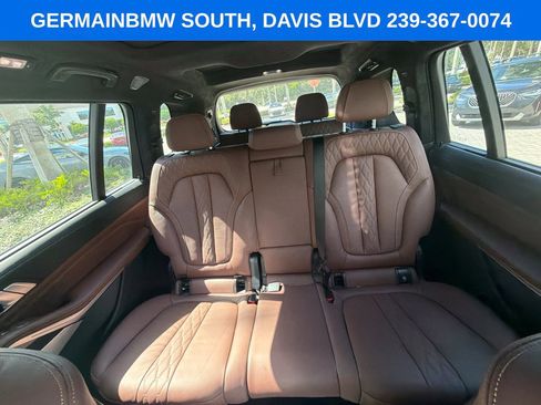 Used 2020 BMW X7 M50i AWD/4WD image 21