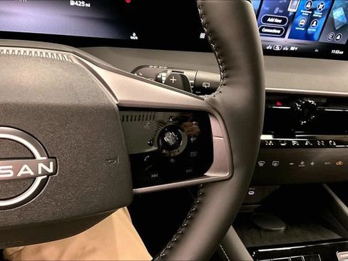 New 2026 Nissan Murano SV AWD/4WD image 23
