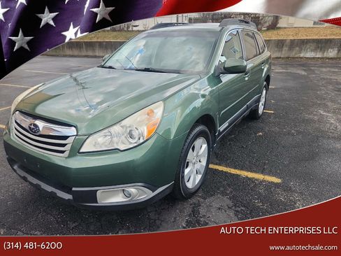 Used 2011 Subaru Outback 2.5i Premium image 1