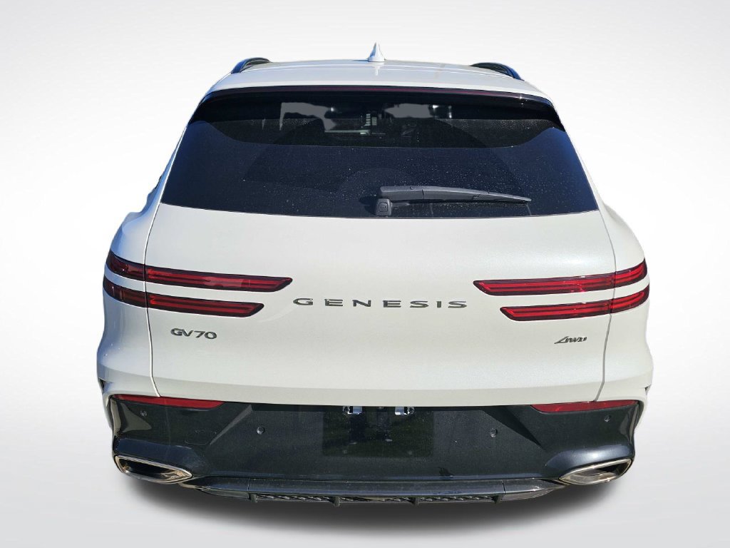 Used 2026 Genesis GV70 2.5T Sport Prestige AWD/4WD image 9