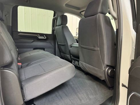 Used 2025 Chevrolet Silverado 2500 LT AWD/4WD image 25