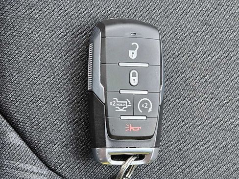 Used 2025 RAM 1500 Big Horn AWD/4WD image 34