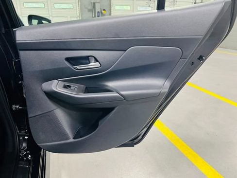New 2026 Nissan Sentra SR w/ Floor Mat Package FWD image 30