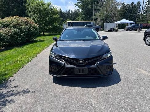 Used 2024 Toyota Camry SE w/ Cold Weather Package AWD/4WD image 8