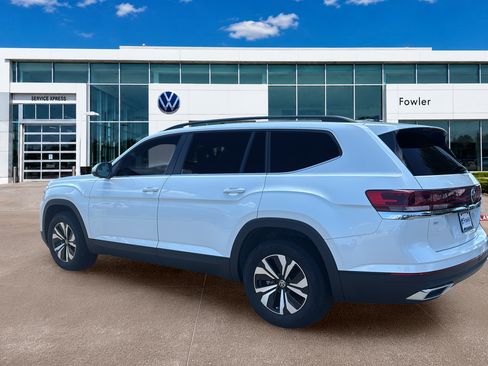 New 2026 Volkswagen Atlas SE FWD image 7