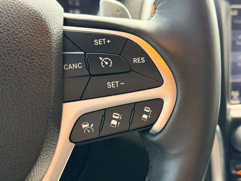 Used 2016 Jeep Grand Cherokee High Altitude AWD/4WD image 29