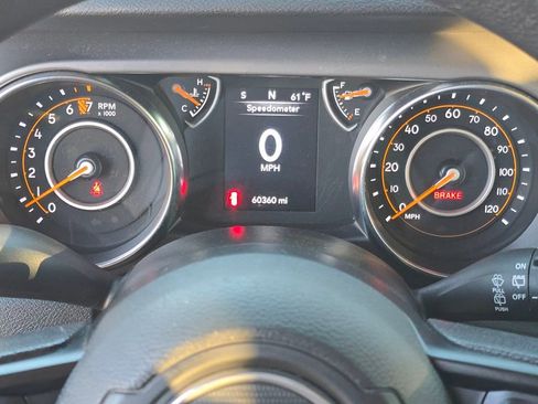 Used 2021 Jeep Wrangler Unlimited Sport image 15