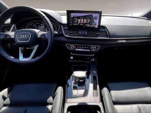 Certified 2023 Audi Q5 2.0T Premium w/ Convenience Package AWD/4WD image 7