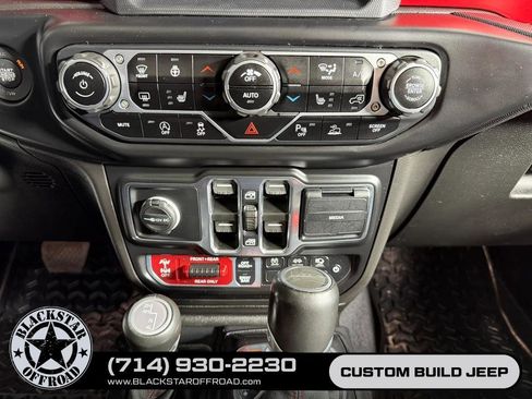 Used 2021 Jeep Gladiator Rubicon AWD/4WD image 27
