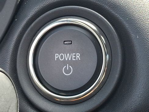 Used 2025 MAZDA CX-70 Plug-In Hybrid w/ Premium Plus AWD/4WD image 26