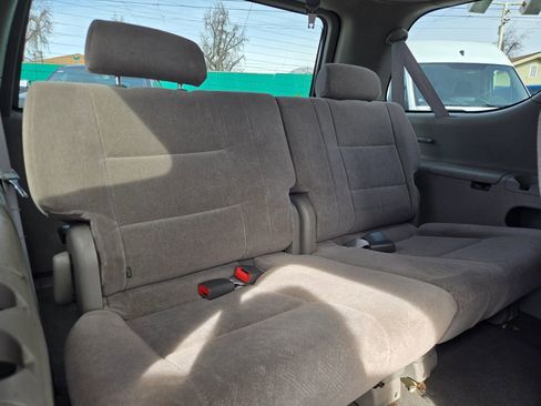 Used 2003 Toyota Sequoia SR5 RWD image 19