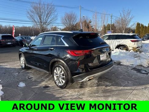 Certified 2022 INFINITI QX50 Essential image 5