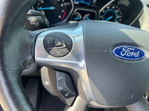 Used 2015 Ford Escape Titanium w/ Equipment Group 301A AWD/4WD image 26