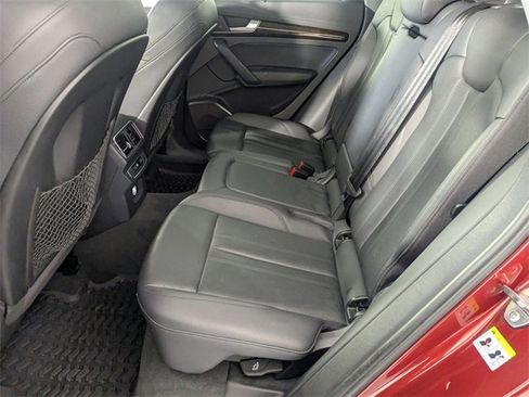 Used 2018 Audi Q5 2.0T Premium Plus w/ Premium Plus Package image 28