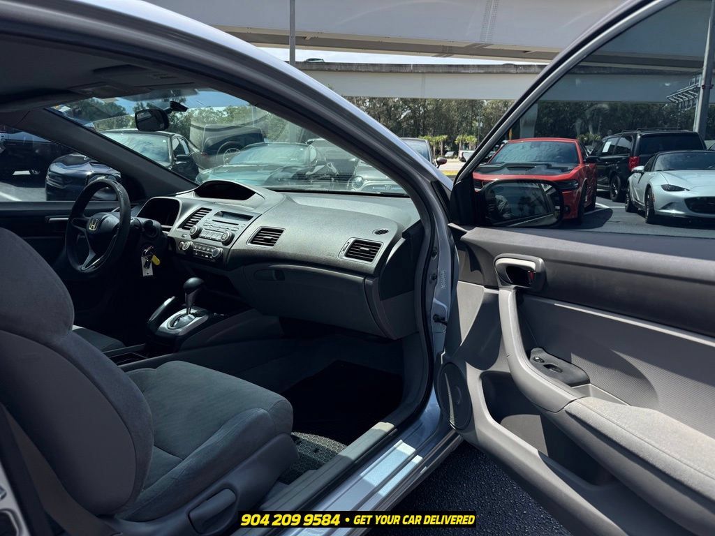 Used 2010 Honda Civic LX image 29