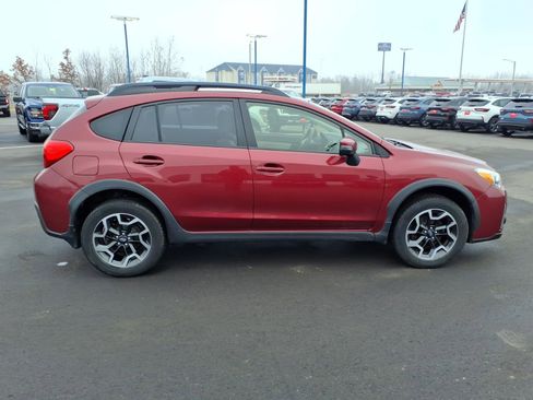 Used 2016 Subaru Crosstrek 2.0i Limited w/ Popular Package #2 image 7