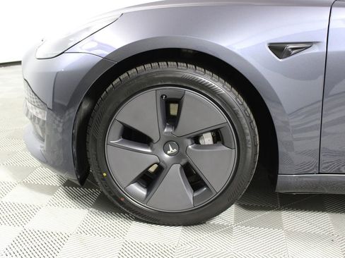 Used 2023 Tesla Model 3 Standard Range image 30