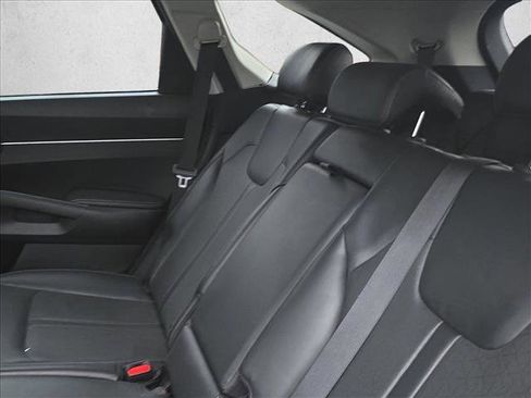 Used 2021 Kia Sorento S image 19