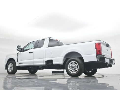 New 2026 Ford F350 XLT image 53