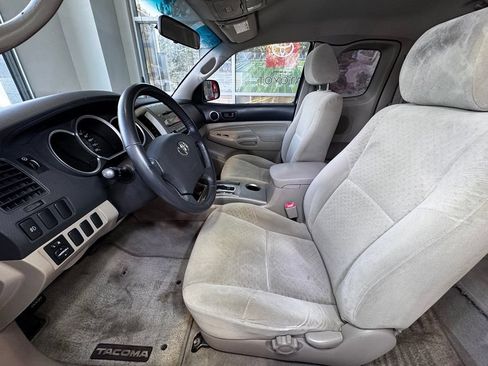 Used 2005 Toyota Tacoma PreRunner RWD image 20