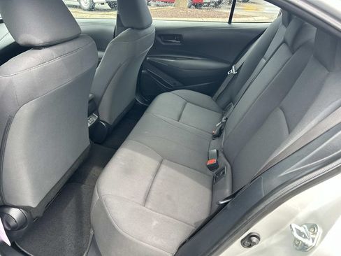 Used 2024 Toyota Corolla LE FWD image 19