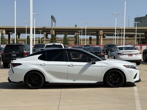 Used 2022 Toyota Camry TRD w/ TRD Package w/JBL Audio FWD image 3