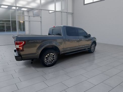 Used 2018 Ford F150 XLT w/ Equipment Group 302A Luxury AWD/4WD image 8