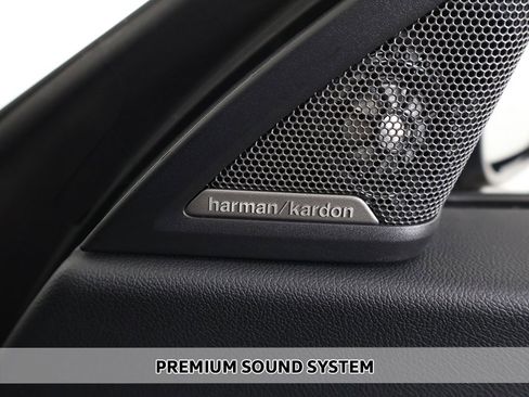 Used 2023 BMW M2 Base w/ Lighting Package image 4