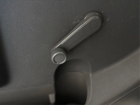 Used 2019 Nissan Frontier S image 40