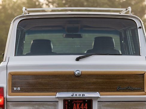 Used 1989 Jeep Grand Wagoneer image 69