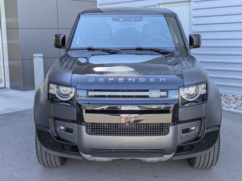 Used 2024 Land Rover Defender 110 Carpathian Edition AWD/4WD image 2