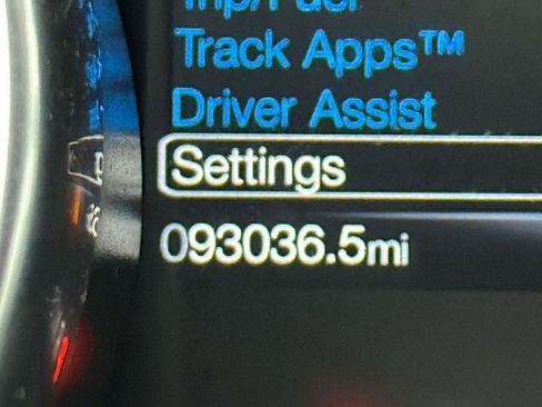 Used 2020 Ford Mustang Premium RWD image 28