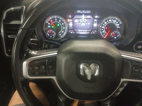 Used 2023 RAM 1500 Laramie AWD/4WD image 11
