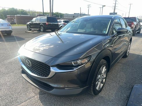 Used 2021 MAZDA CX-30 AWD 2.5 S w/ Premium Package image 3