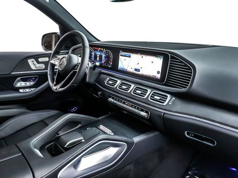 New 2026 Mercedes-Benz GLE 450 4MATIC image 4