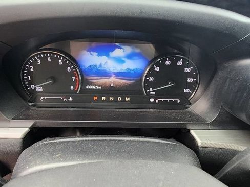 Used 2020 Ford Explorer XLT w/ Equipment Group 202A RWD image 1