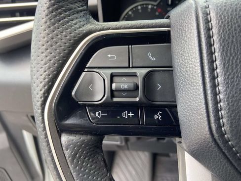 Used 2024 Toyota Tundra SR5 w/ SR5 Premium Package AWD/4WD image 33