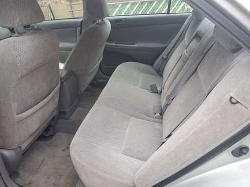 Used 2003 Toyota Camry LE image 12